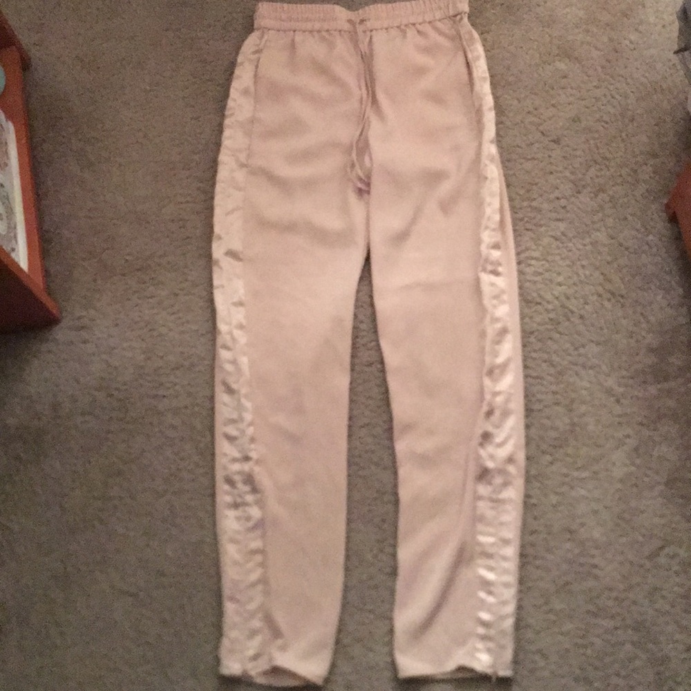 Pink drawstring trousers